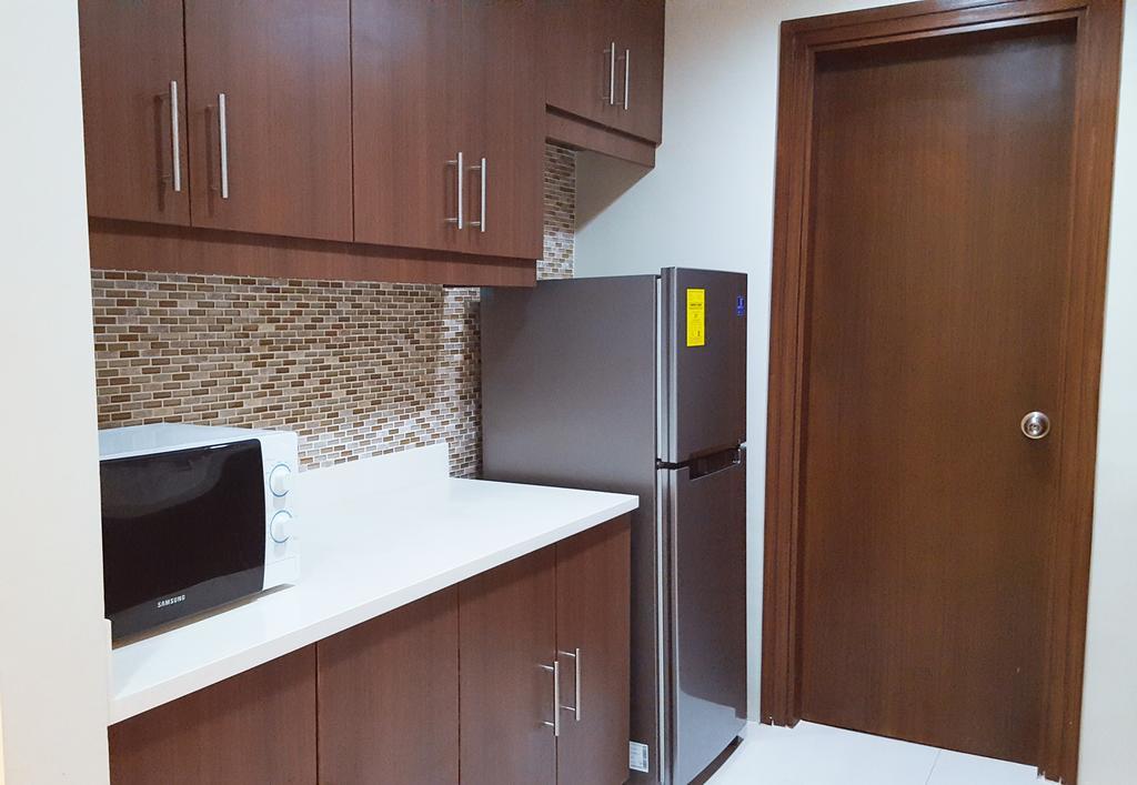 Padgett Place Prime Suites Себу Экстерьер фото