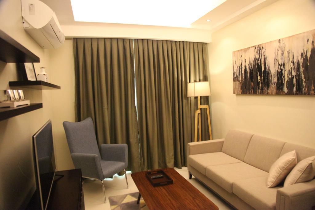 Padgett Place Prime Suites Себу Экстерьер фото