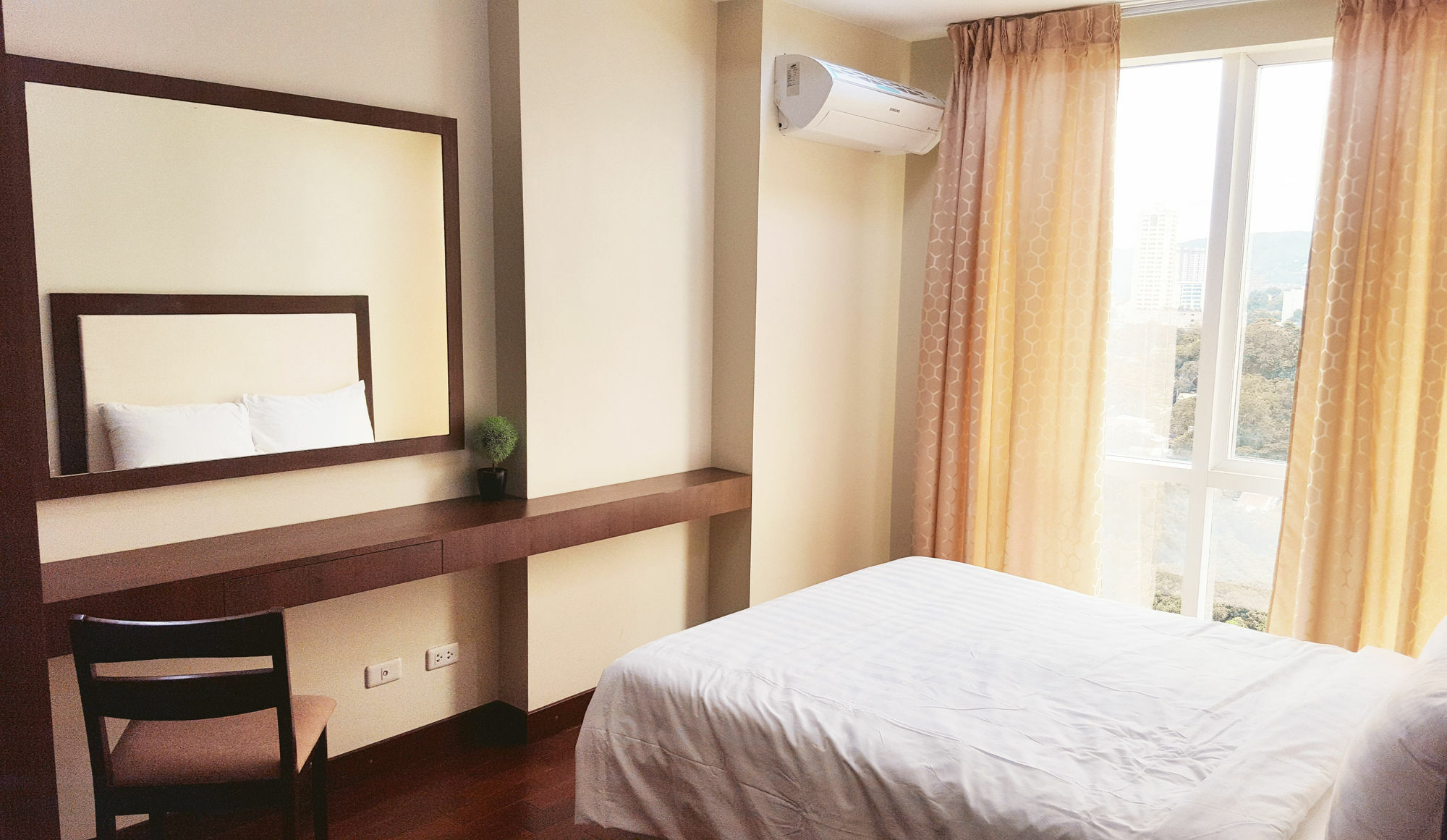 Padgett Place Prime Suites Себу Экстерьер фото